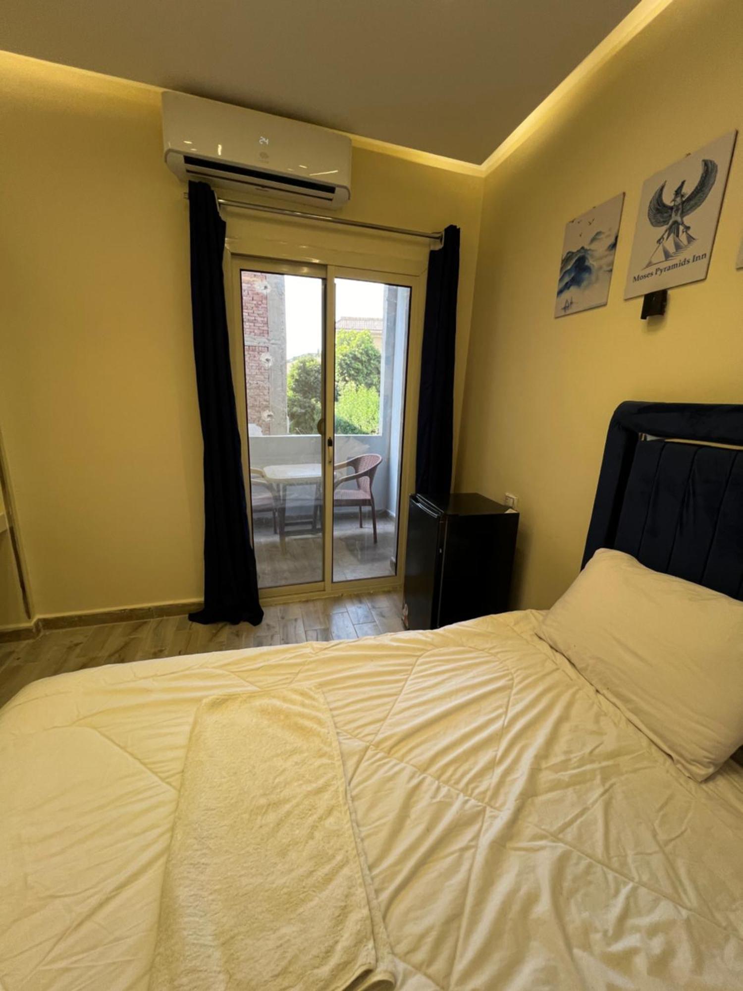 Moses Pyramids Inn Kafrat al Jabal Экстерьер фото